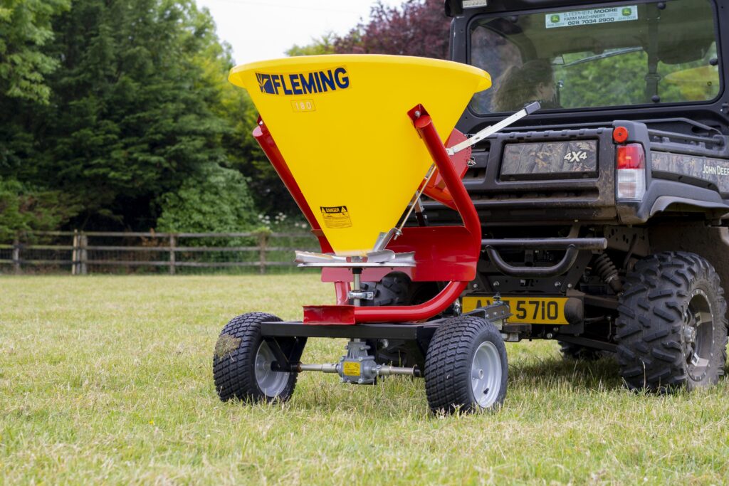 Fleming Compact Spreaders – Trailed