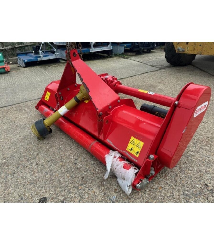 Trimax Ezeemow 155 S2