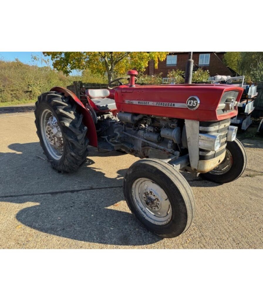 Massey Ferguson 135