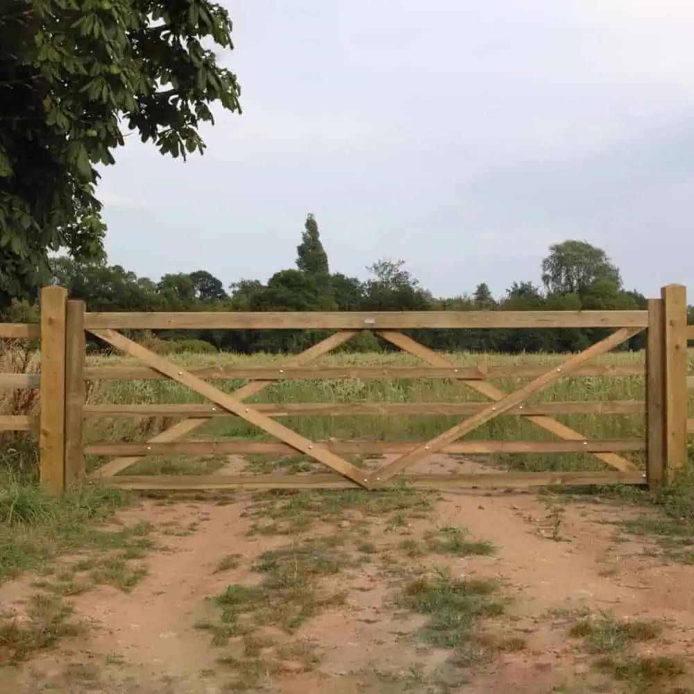 Universal Sawn Diamond Brace Gate