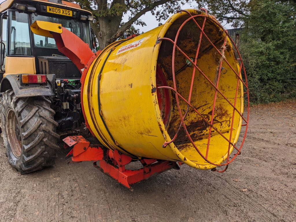 Teagle Tomahawk 404 Bale Chopper