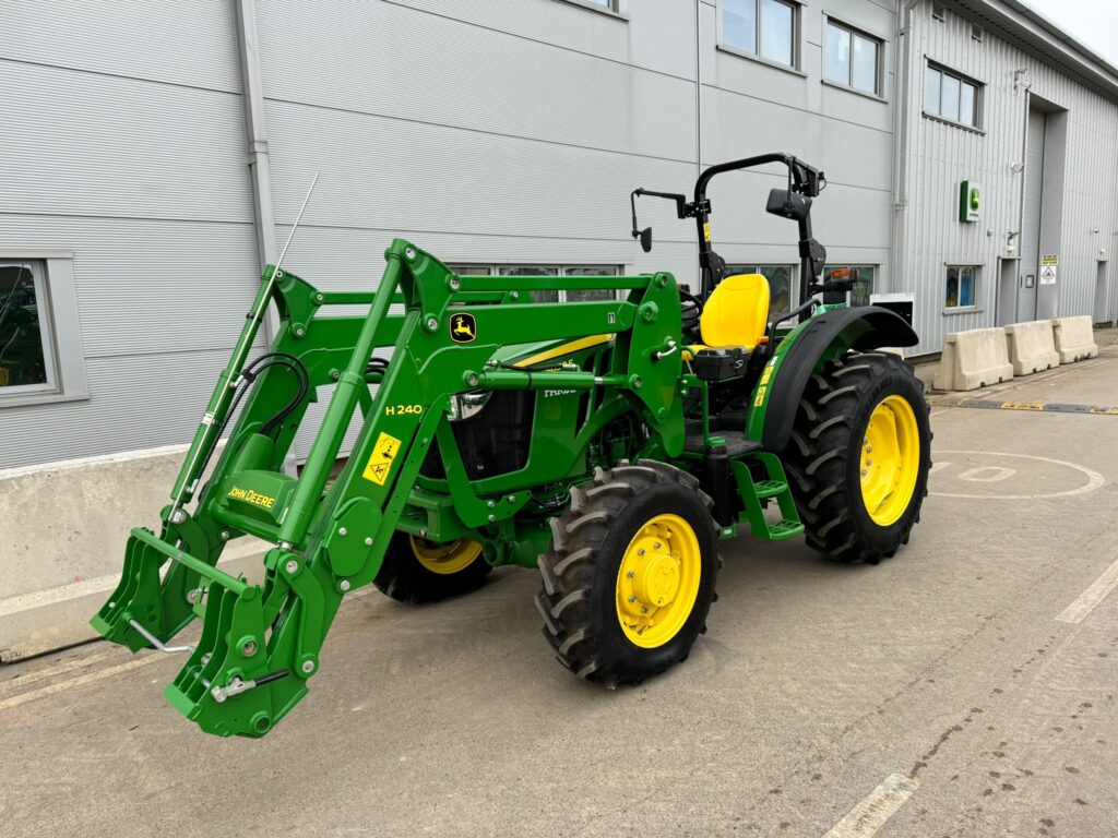 John Deere 5050E w/H240 Loader