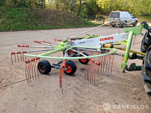 2012 Claas Liner 370 rake