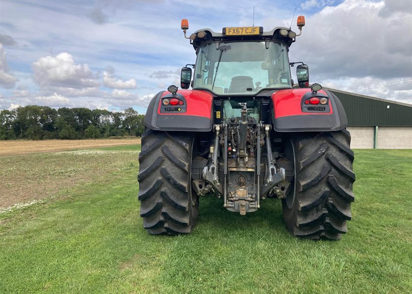 Massey Ferguson 8740 Tractor