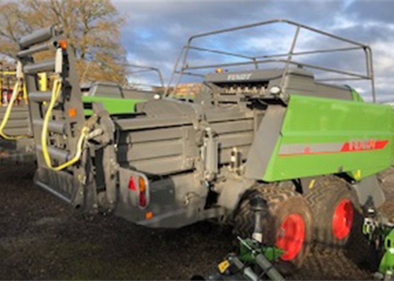 Fendt 1290 Baler (Square)