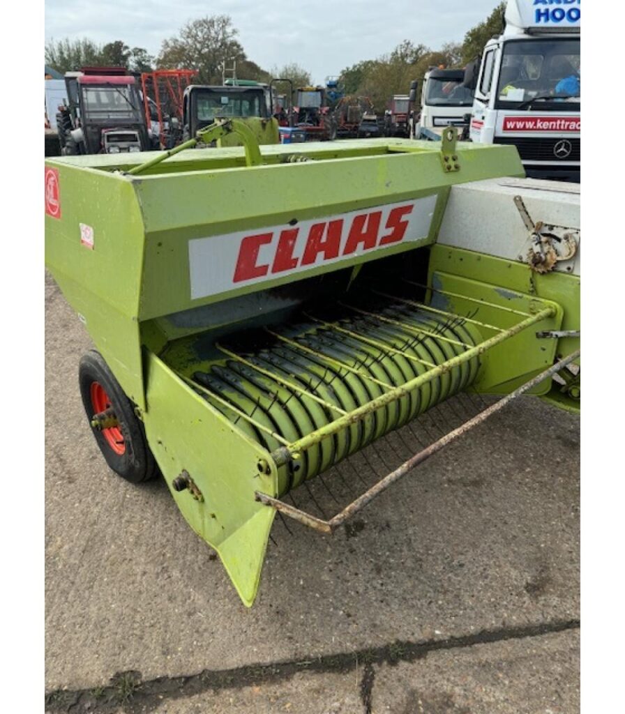 Claas Markant 51 Baler