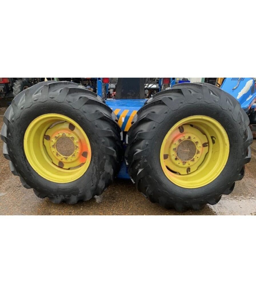 Pair of 26" Combine Wheels and Tyres