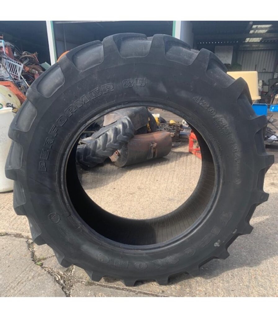 Firestone Performer 85 Tractor Tyre