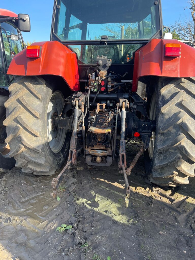 CASE IH 4230 TRACTOR