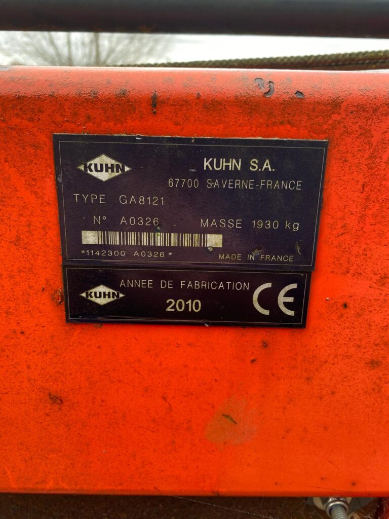 KUHN GA8121 TWIN ROTOR RAKE