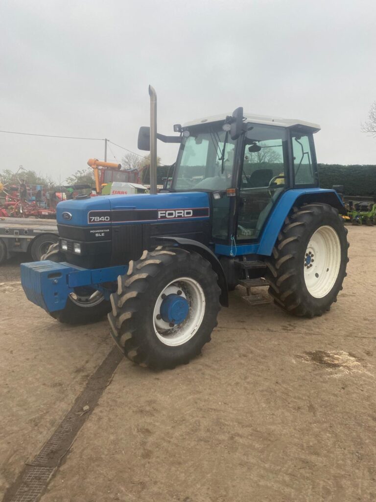 FORD 7840 TRACTOR