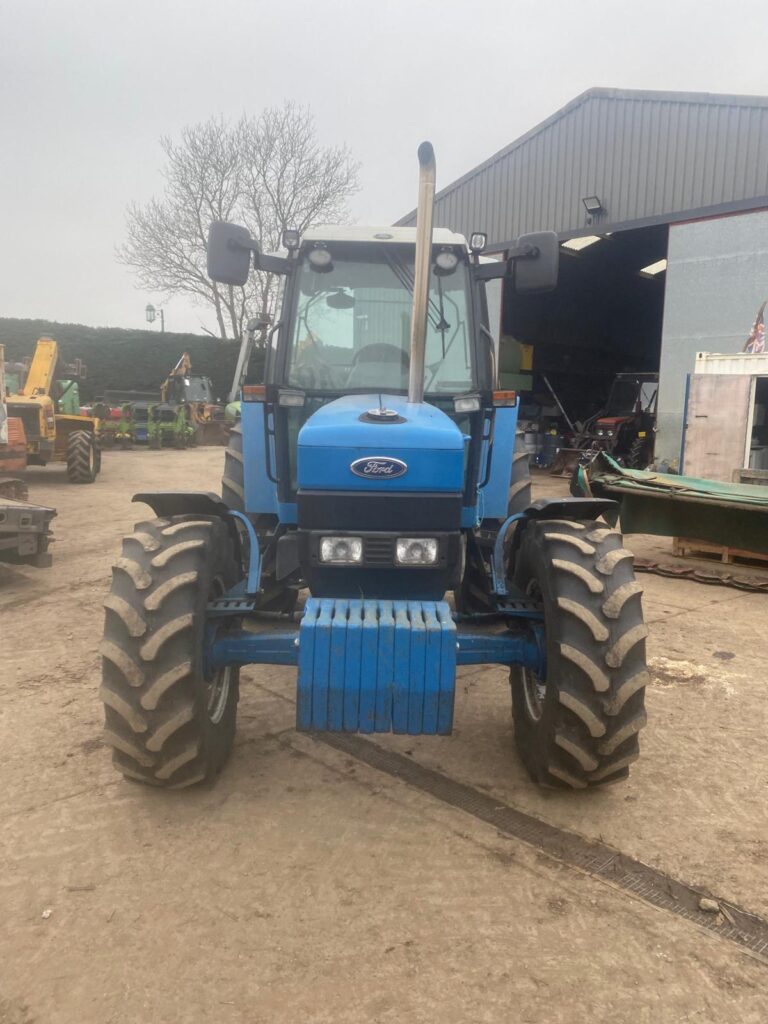 FORD 7840 TRACTOR