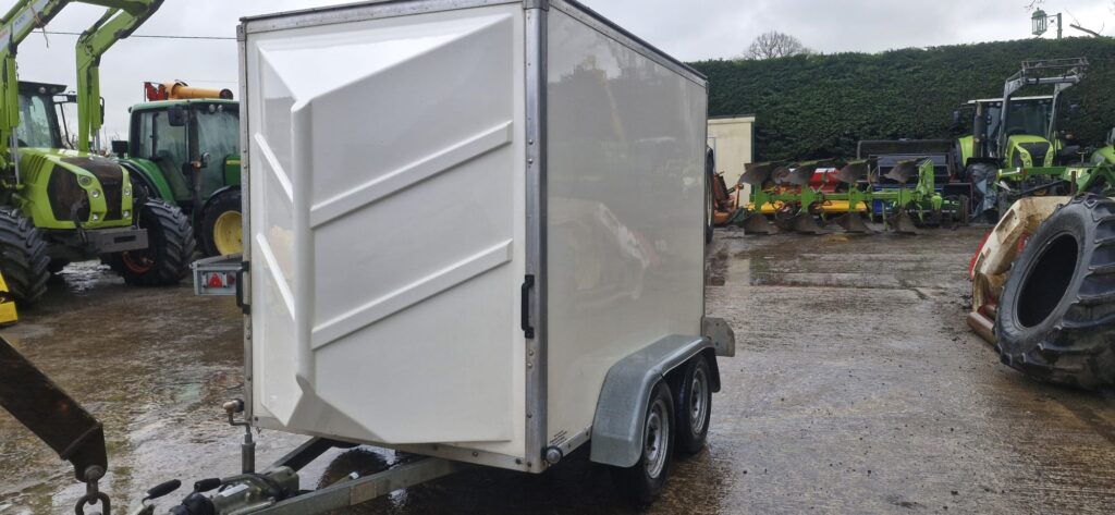 8FT BOX TRAILER