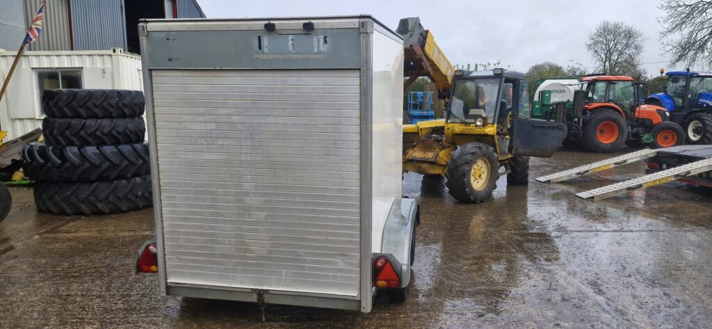 8FT BOX TRAILER