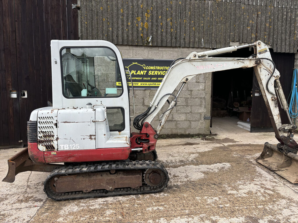 06 Takeuchi TB125 Excavator