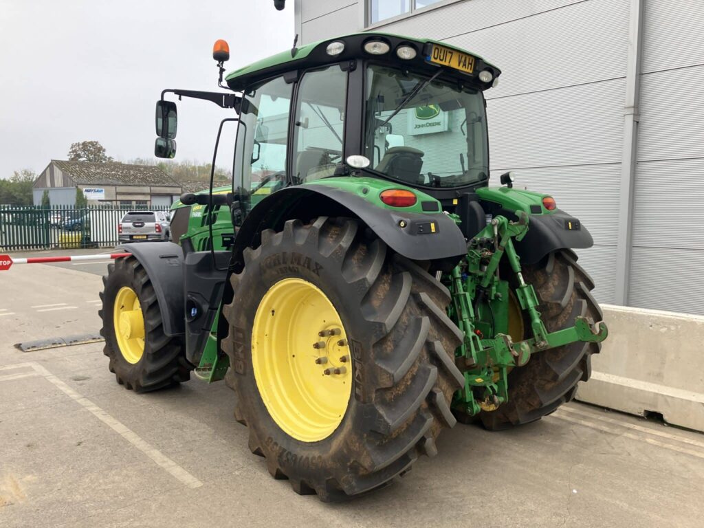 John Deere 6155R