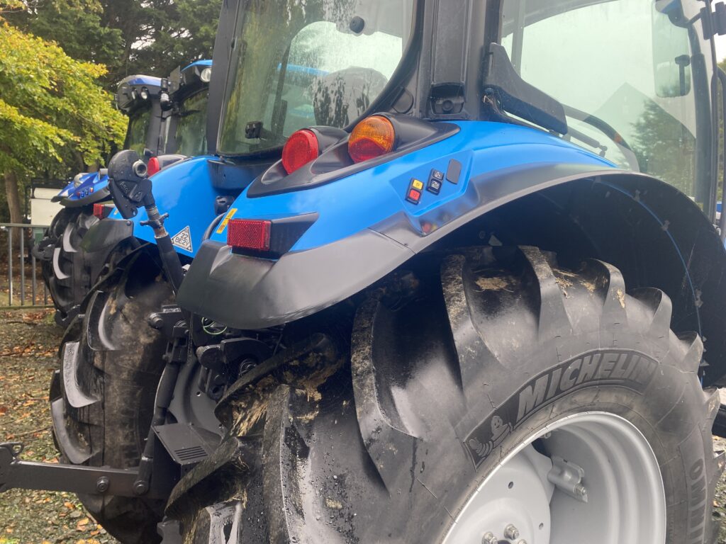 NEW LANDINI 5-120 TRACTOR C/W LOADER