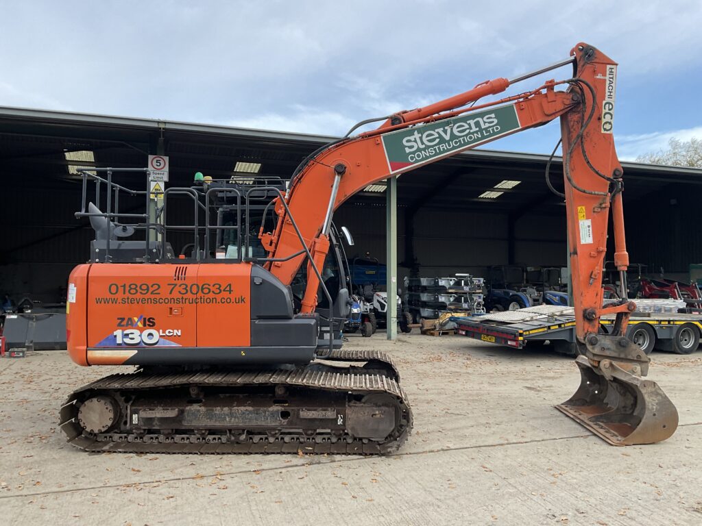 HITACHI ZAXIS 130 LCN