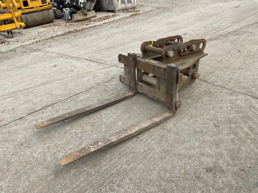 DROMONE PALLET FORKS