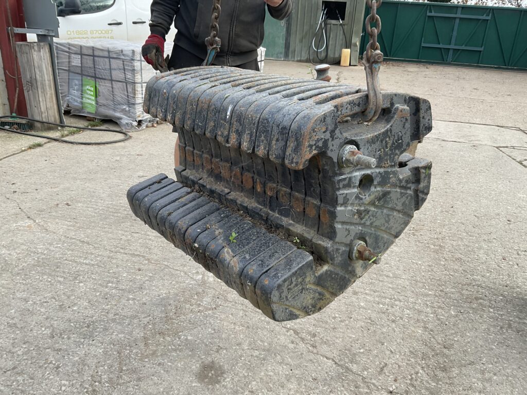 VALTRA WEIGHTS