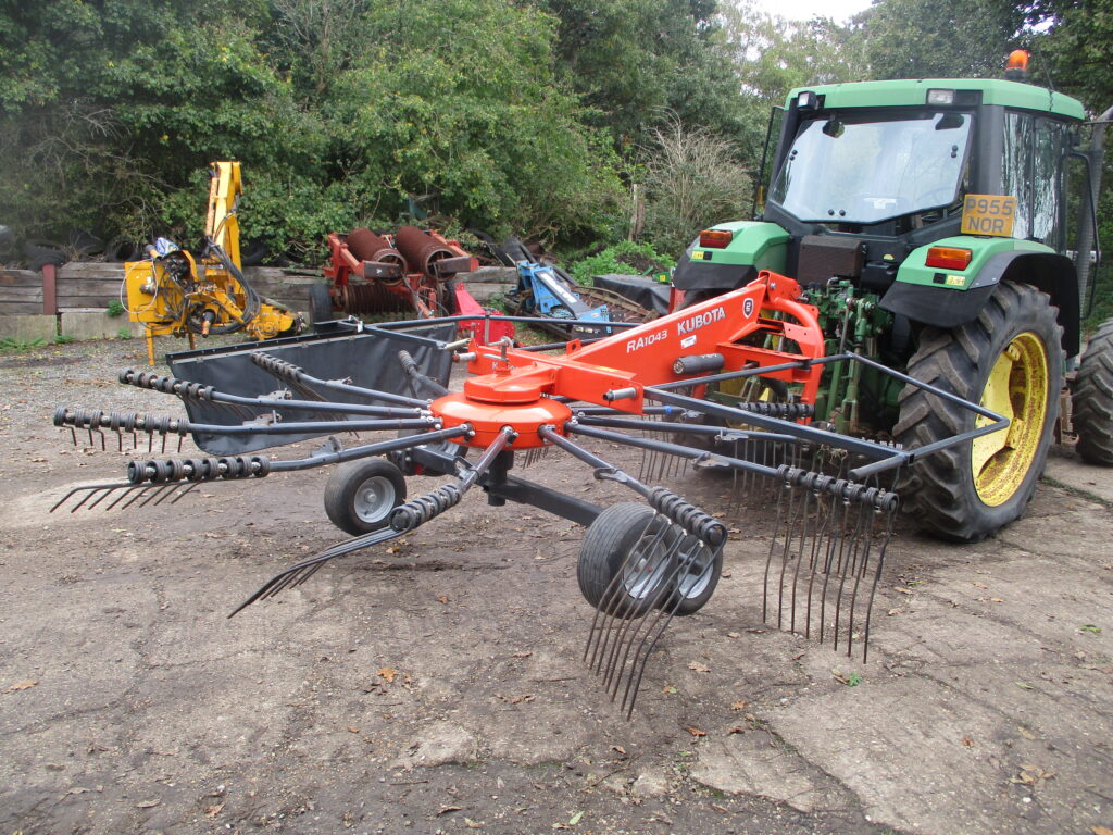 KUBOTA RAKE