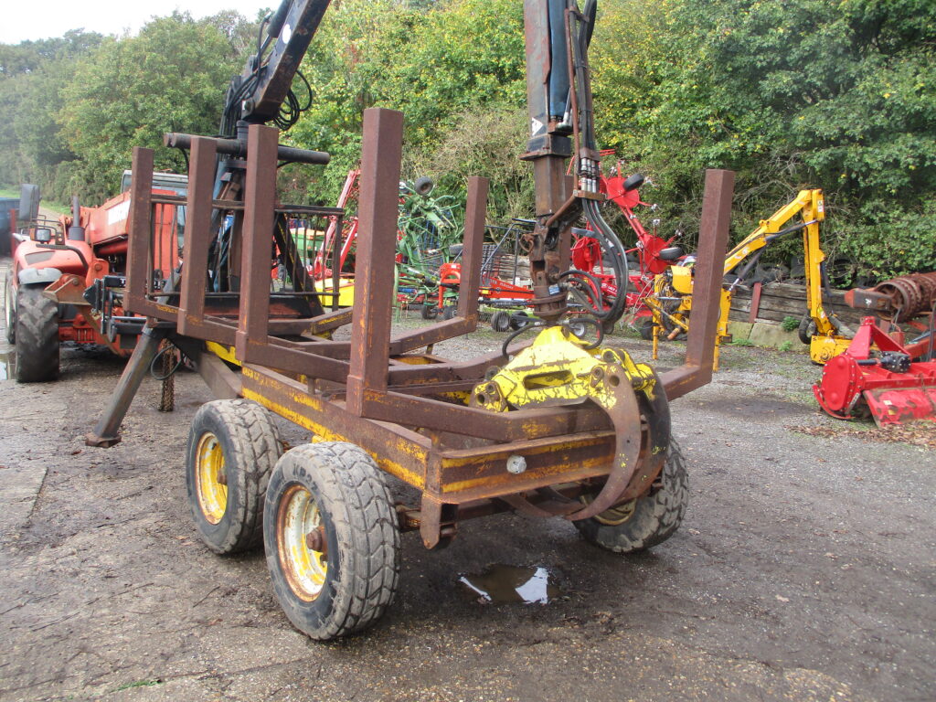 TIMBER TRAILER