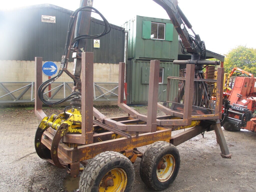 TIMBER TRAILER