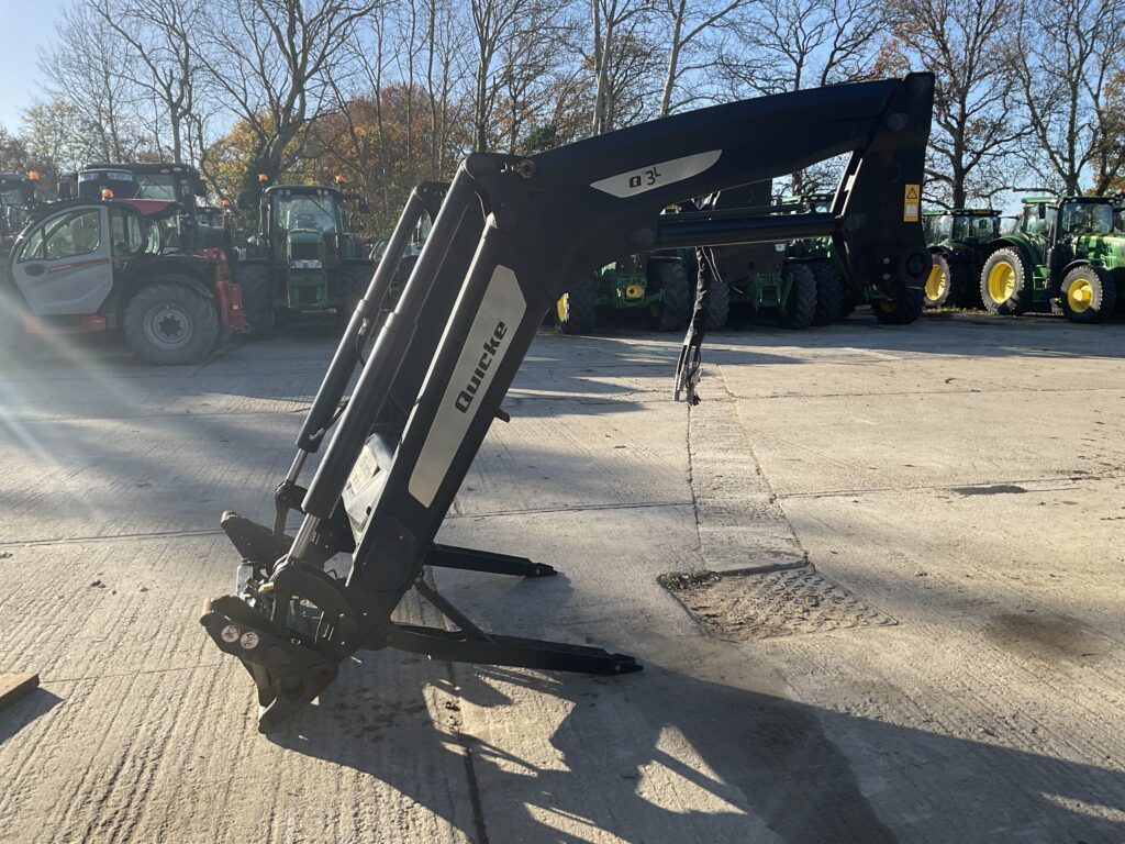 QUICKE Q3L LOADER