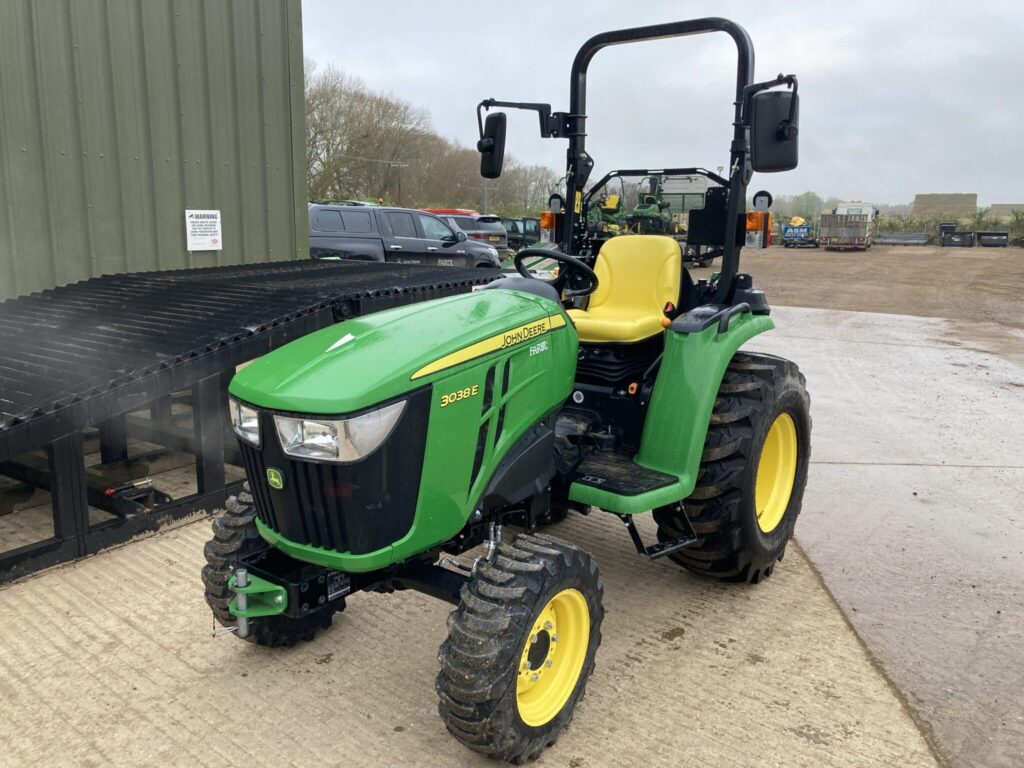 John Deere 3038E compact tractor