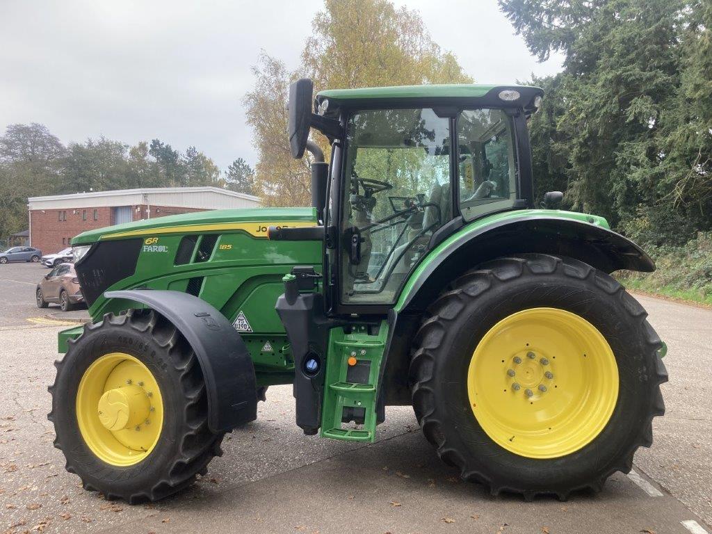 JOHN DEERE 6R 185