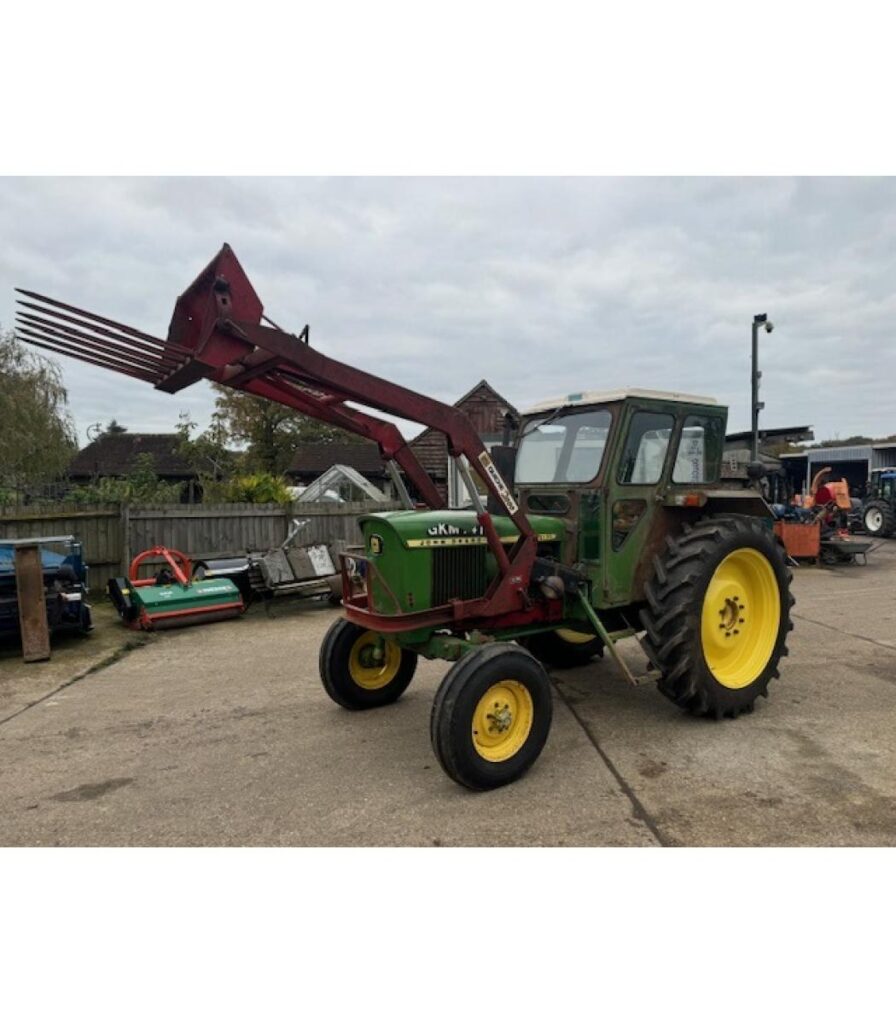 John Deere 2130 Tractor