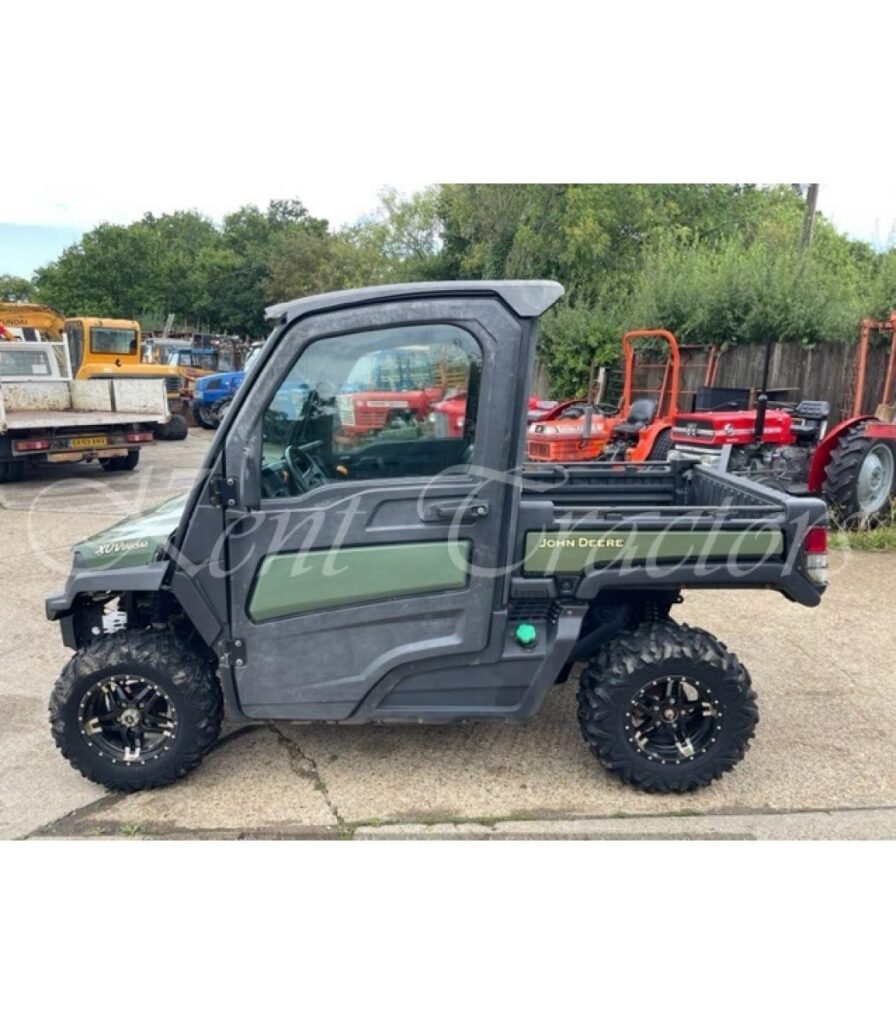 John Deere XUV 865M Gator