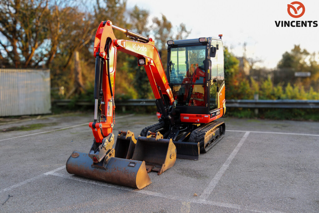 KUBOTA KX027-4 GL MINI DIGGER