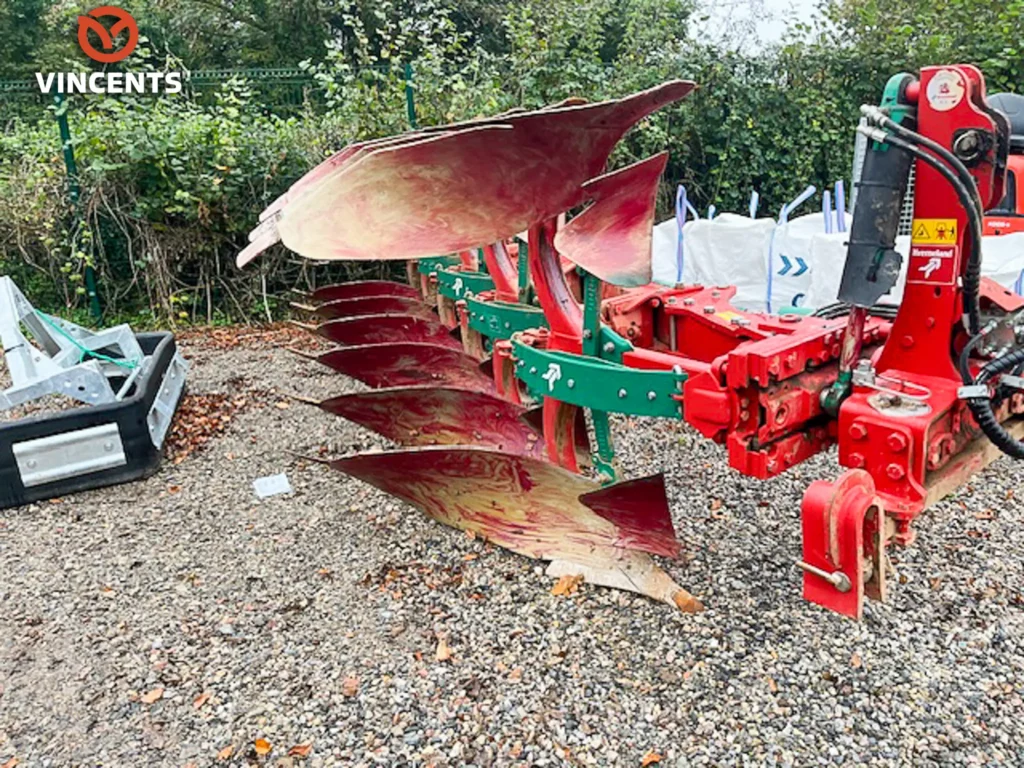 KVERNELAND ES250 PLOUGH