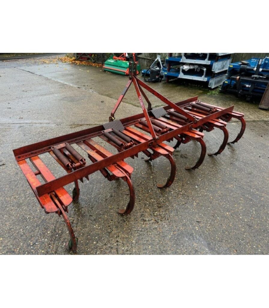 Massey Ferguson 38 Spring Tine Cultivator