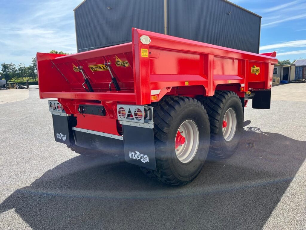 SUPER 14T DUMP TRAILER