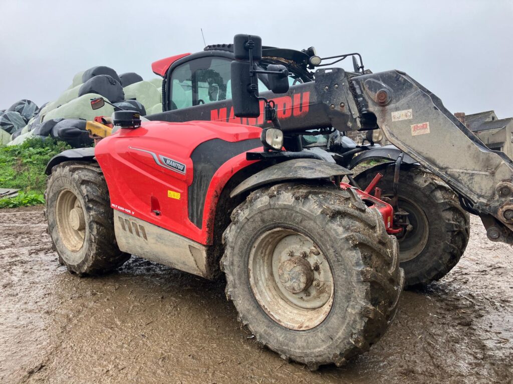 Manitou MLT630-105 Telehandler