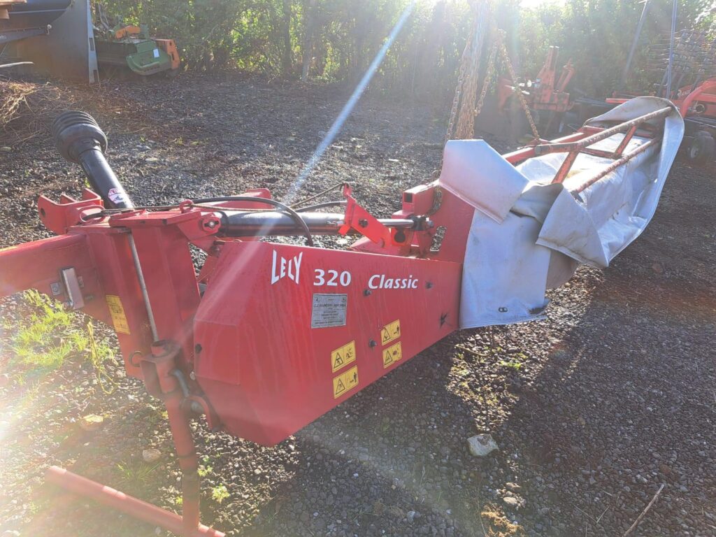 LELY 320 CLASSIC MOWER