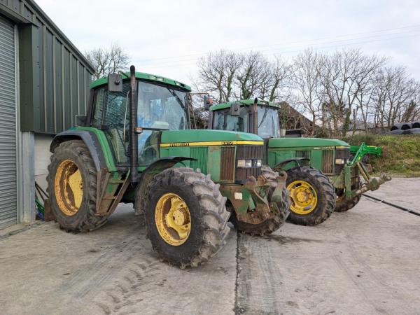 JOHN DEERE TRACTORS 6501, 6610