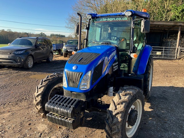 New Holland TD5.85