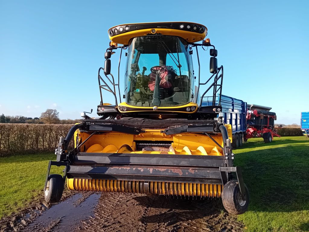 New Holland FR550 ST5