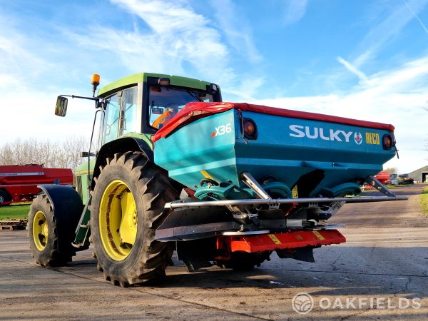 2010 Reco Sulky X36 fertiliser spreader