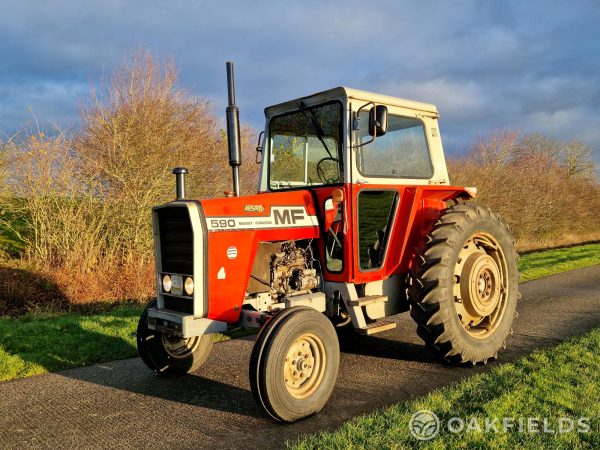 1979 Massey Ferguson 590 2WD Tractor