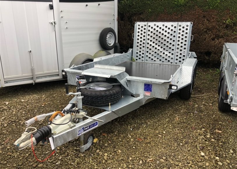 Ifor Williams GH1054BT Trailer