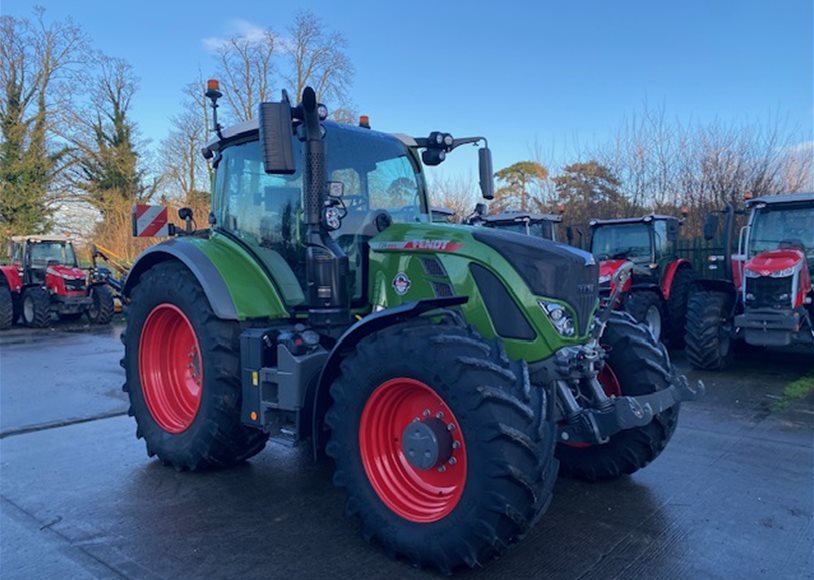 Fendt 724 Tractor