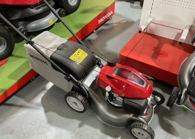 Honda HRG416PK W/Behind Mower