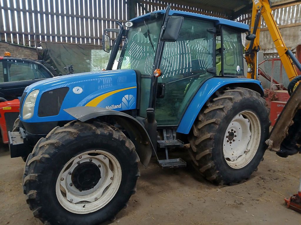 New Holland T5060