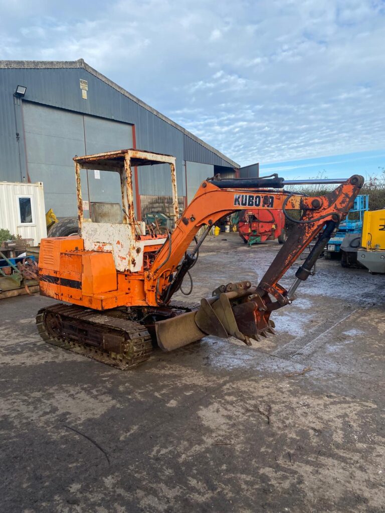 KUBOTA KH-8, 1.5 TON MINI DIGGER.