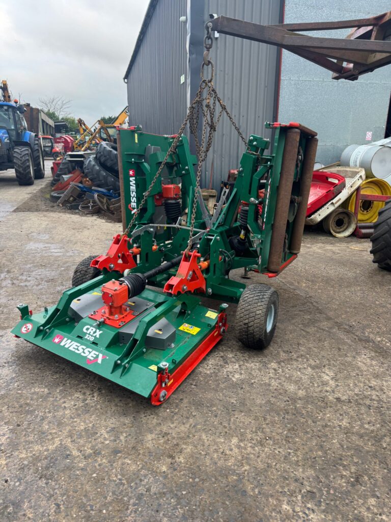 WESSEX CRX320 TRAILED ROLLER MOWER