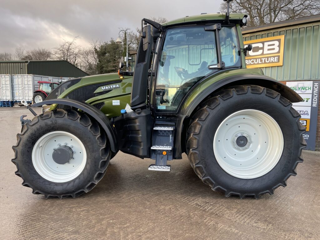 Valtra T195 V